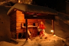 Il pollaio con la neve