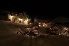 Scorcio notturno con la neve